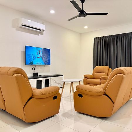Langkawi Cozy Holiday Home At Taman Simfoni By Zervin Kuah Exterior foto